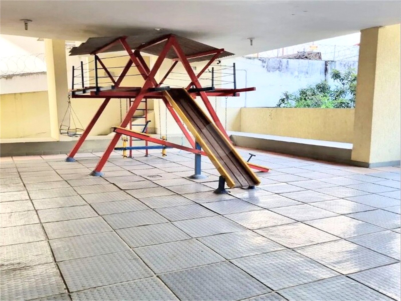 Apartamento à venda com 1 quarto em Grajaú, Rio de Janeiro, RJ