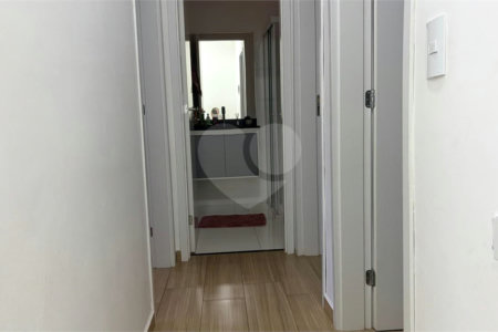 Casa à venda com 3 quartos, sendo 1 suíte, no condomínio Residencial Américo de Figueiredo, Sorocaba - SP