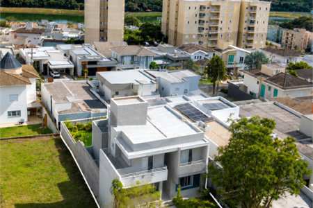 Casa à venda com 3 suítes no condomínio Via Castelli, Louveira - SP