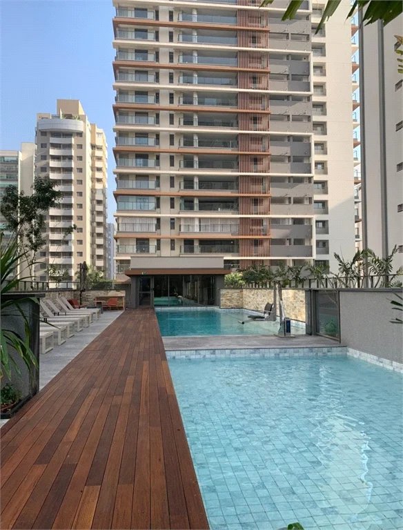 Apartamento à venda com 4 quartos, sendo 2 suítes, em Brooklin Paulista, São Paulo, SP