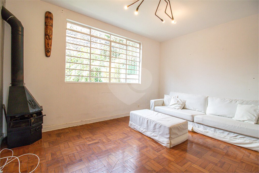 Sobrado à venda com 2 quartos, sendo 1 suíte, em Jardim Petrópolis, São Paulo, SP