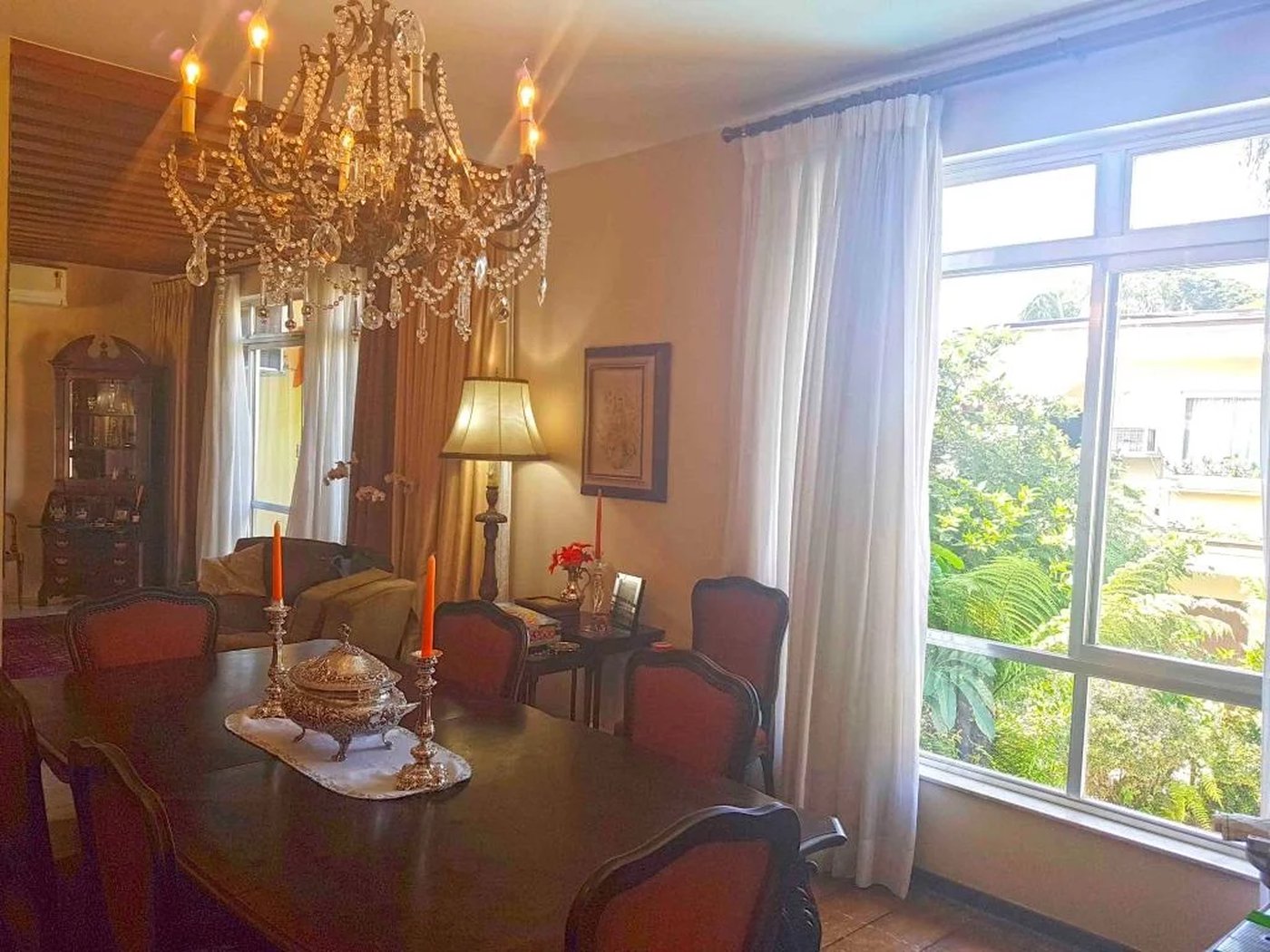 Casa à venda com 7 quartos, sendo 2 suítes, em Brooklin Paulista, São Paulo, SP