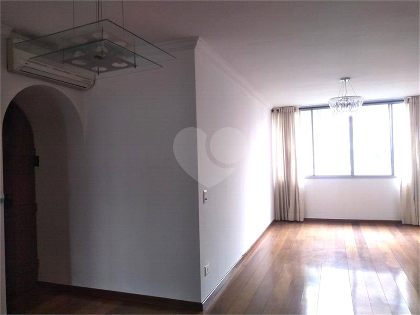 Apartamento para alugar com 3 quartos, sendo 1 suíte, em Jardim América, São Paulo, SP