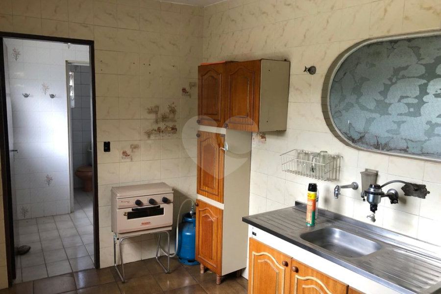 Sobrado à venda com 3 quartos em Serra da Cantareira, Mairiporã, SP