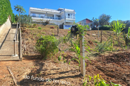 Casa à venda com 3 quartos, sendo 1 suíte, em Jardim Estância Brasil, Atibaia, SP