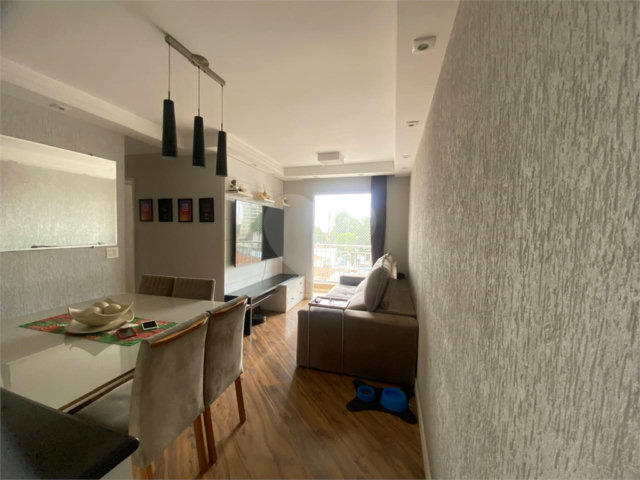 Apartamento à venda com 3 quartos, sendo 1 suíte,  em Vila Maria, São Paulo, SP