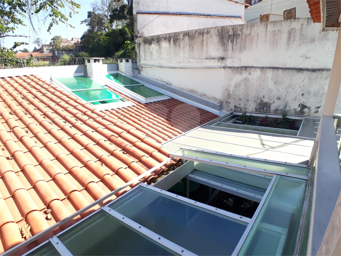Sobrado à venda com 3 suítes em Horto Florestal, São Paulo, SP