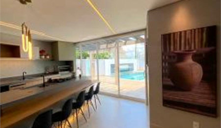 Casa à venda com 4 suítes no condomínio Jardim dos Lagos, Indaiatuba - SP