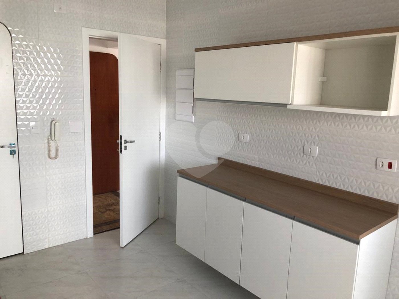 Apartamento à venda com 3 quartos, sendo 1 suíte, em Cidade Mãe do Céu, São Paulo, SP