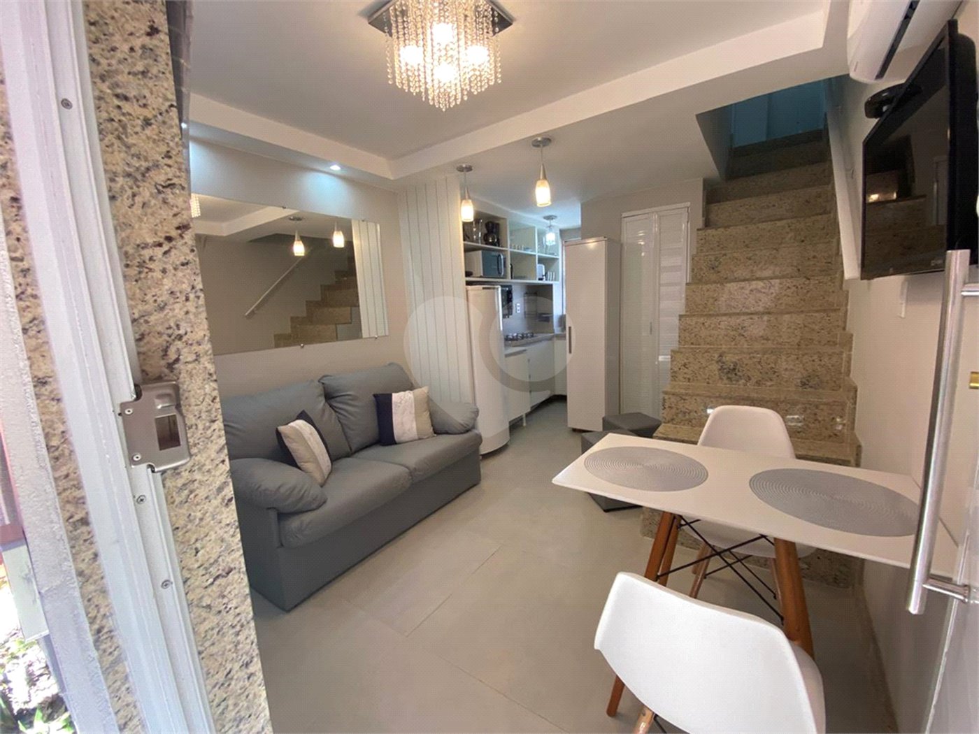Triplex à venda com 2 suítes no Centro (mangue), Armação dos Búzios, RJ