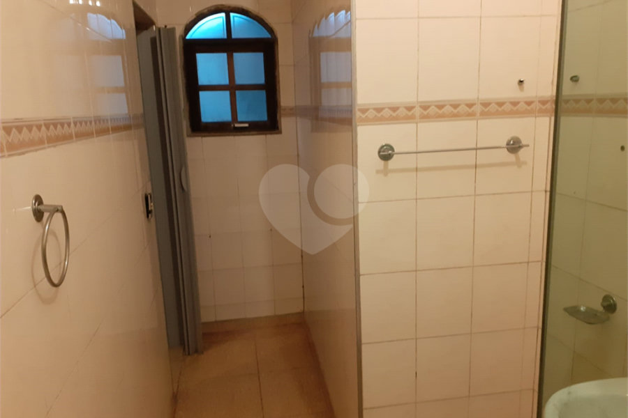 Sobrado à venda com 5 quartos, sendo 1 suíte, em Vila Amália (zona Norte), São Paulo, SP