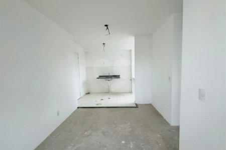 Apartamento à venda com 2 quartos, sendo 1 suíte, em Vila Galvão, Guarulhos, SP
