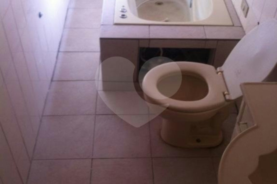 Sobrado à venda com 3 quartos, sendo 1 suíte, em Santana, São Paulo, SP