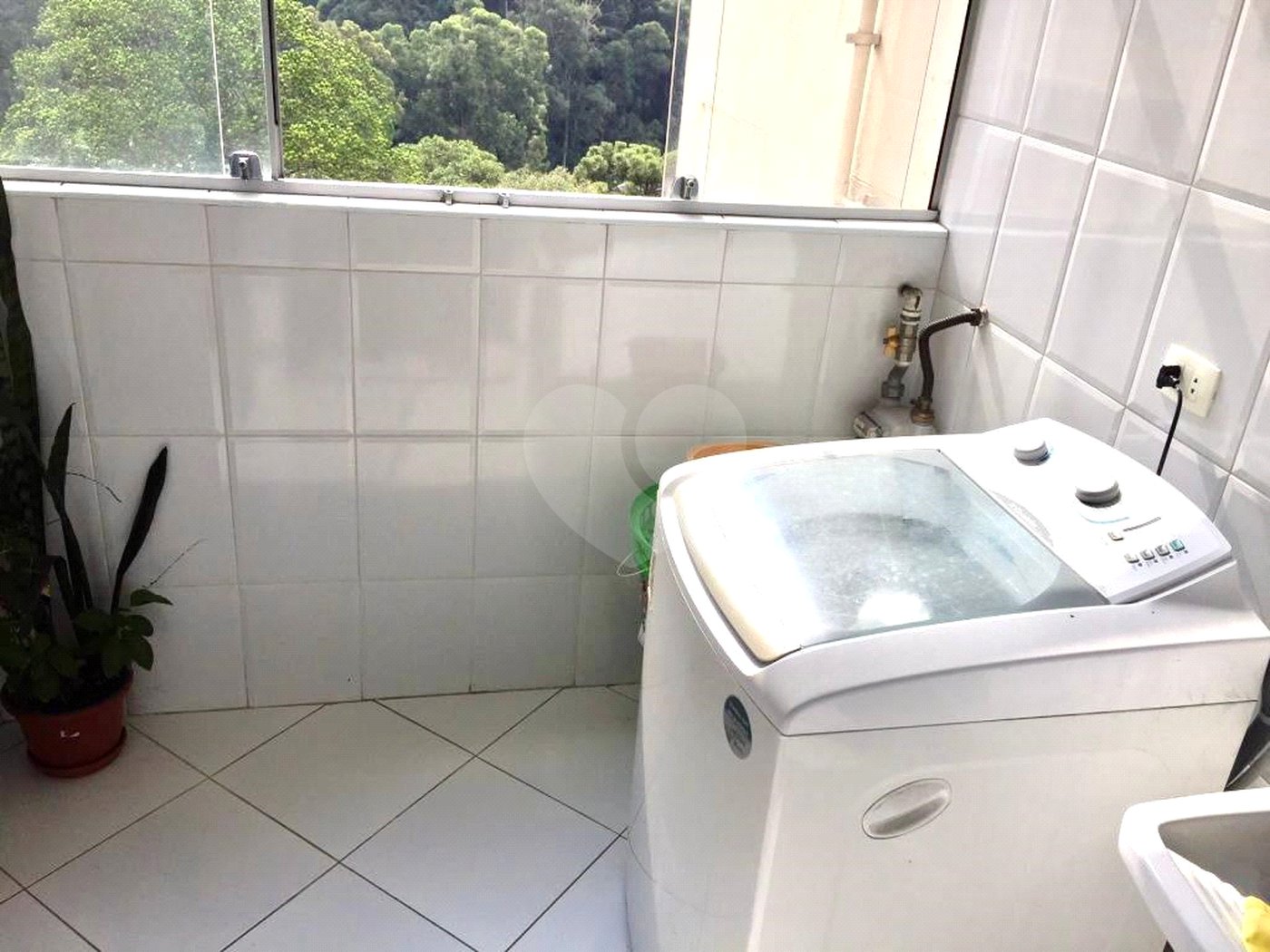 Maravilhoso apartamento em um dos melhores condomínios da zona Norte e próximo ao Metrô Tucuruvi!