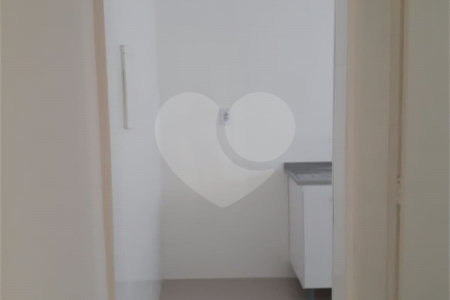 Apartamento à venda - 45m² - 1 dormitório - Condomínio Fujiyama na Aclimação