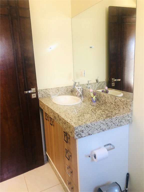 Sobrado à venda com 3 quartos, sendo 1 suíte, em Jardim Peri, São Paulo, SP