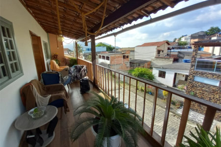 Casa à venda com 4 quartos, sendo 1 suíte, em Campo Grande, Rio de Janeiro, RJ