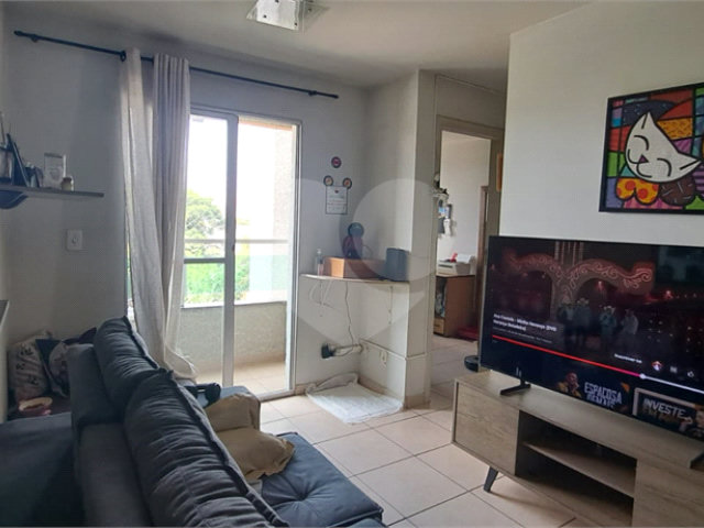 Apartamento à venda com 3 quartos, sendo 1 suíte,  em Parque Novo Mundo, São Paulo, SP