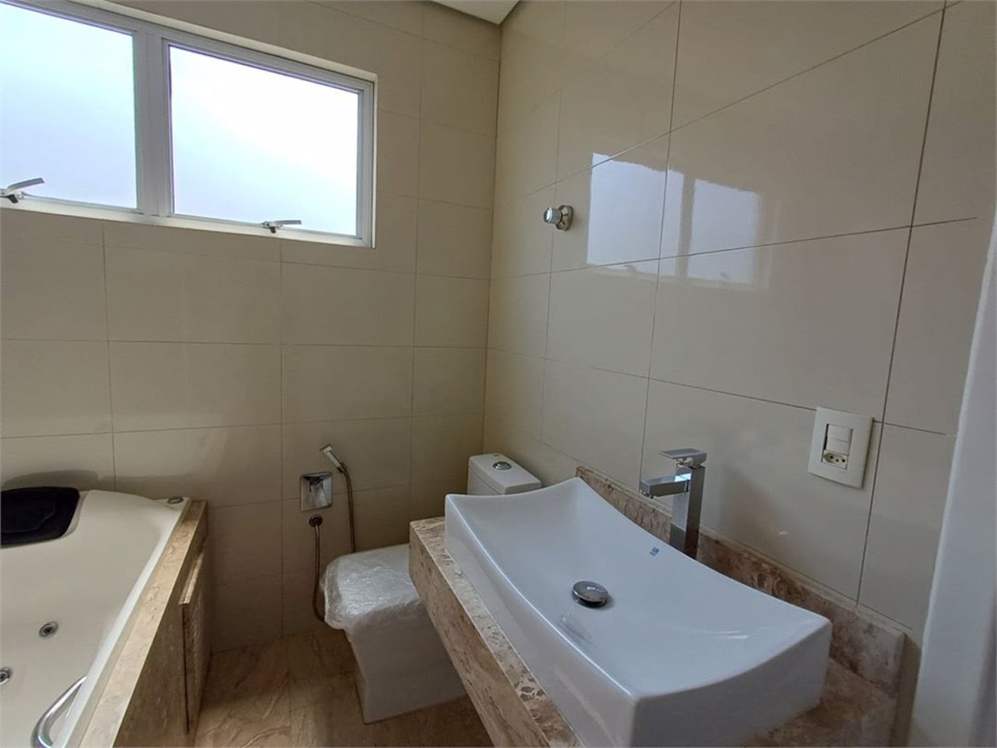 Apartamento Residencial à venda, Itararé, São Vicente - AP1603.