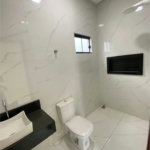 Casa à venda com 3 quartos, sendo 1 suíte,  em Jardim Iracema, Balsas, MA