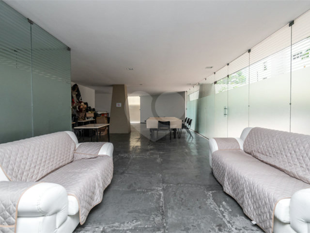 Apartamento à venda ou para alugar com 3 quartos, sendo 1 suíte,  em Itaim Bibi, São Paulo, SP