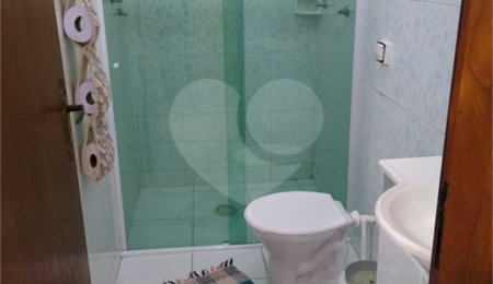 Casa à venda com 4 quartos, sendo 1 suíte,  em Jardim São Francisco, Mogi das Cruzes, SP