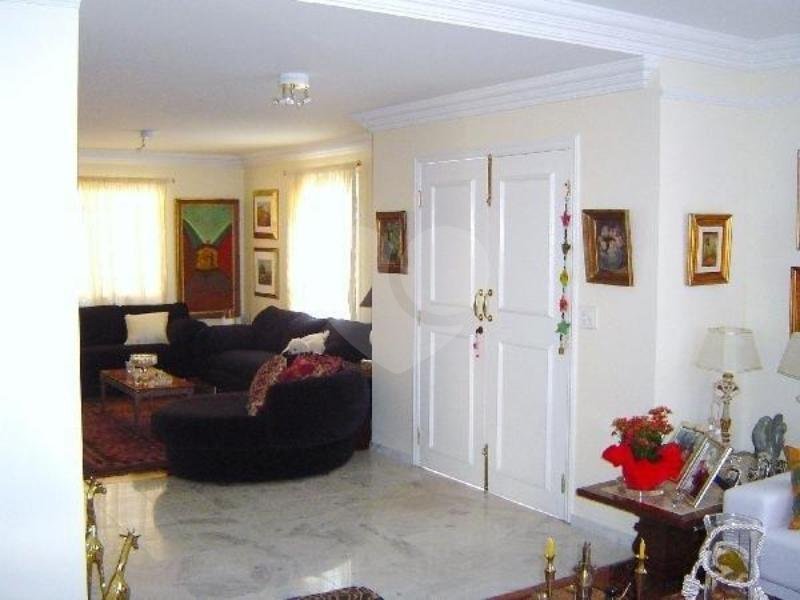 Casa à venda com 5 suítes em Jardim Morumbi, São Paulo, SP