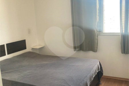 Apartamento à venda com 2 quartos, sendo 1 suíte,  em Jardim Flor da Montanha, Guarulhos, SP