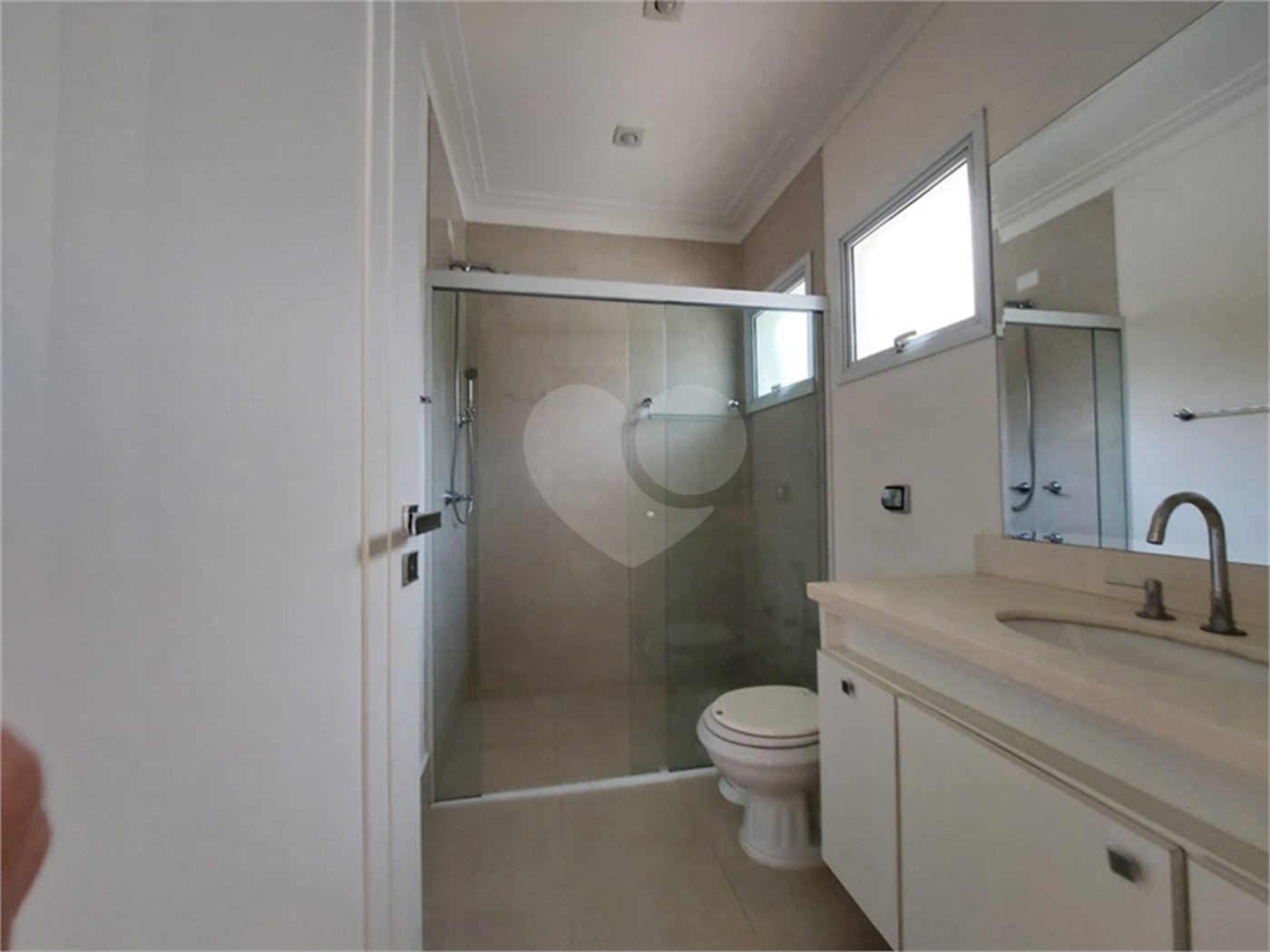 Casa à venda com 4 suítes no condomínio Residencial Morumbi, São Paulo - SP