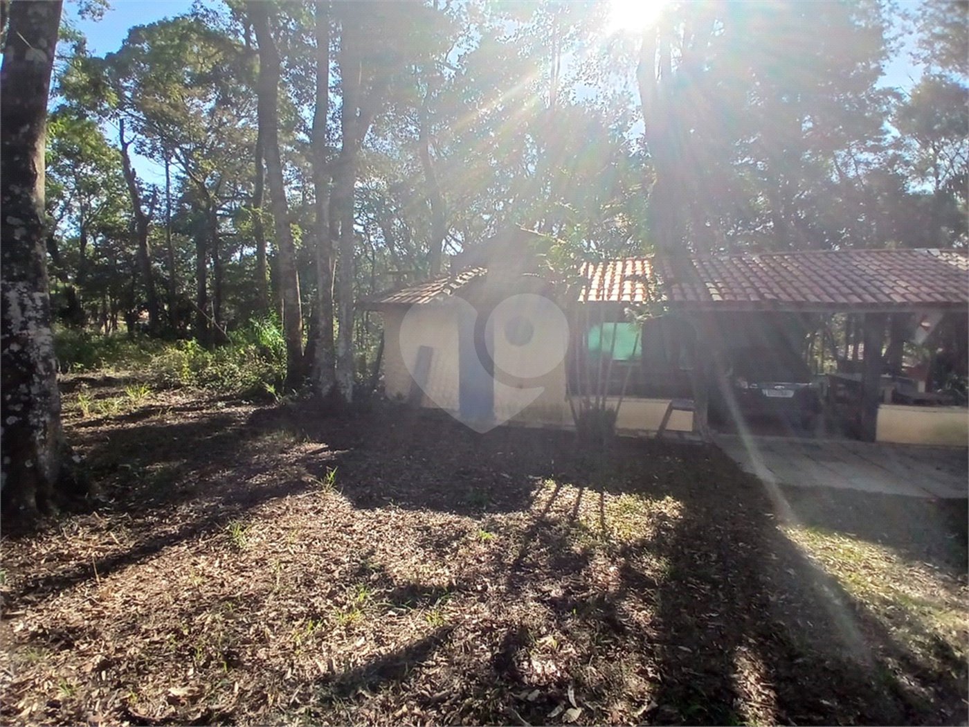 Terreno 200 m² com piscina e churrasqueira no Jardim Estância Brasil