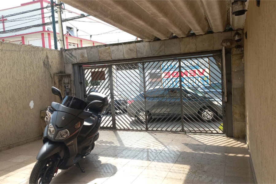 Sobrado à venda com 4 quartos, sendo 1 suíte, em Vila Mazzei, São Paulo, SP