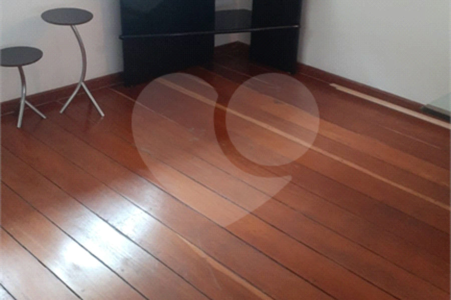 Sobrado à venda com 4 suítes em Tremembé, São Paulo, SP