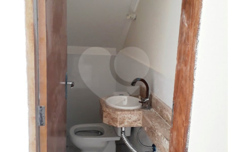 Sobrado à venda com 3 quartos, sendo 1 suíte, em Jardim do Colégio (zona Norte), São Paulo, SP