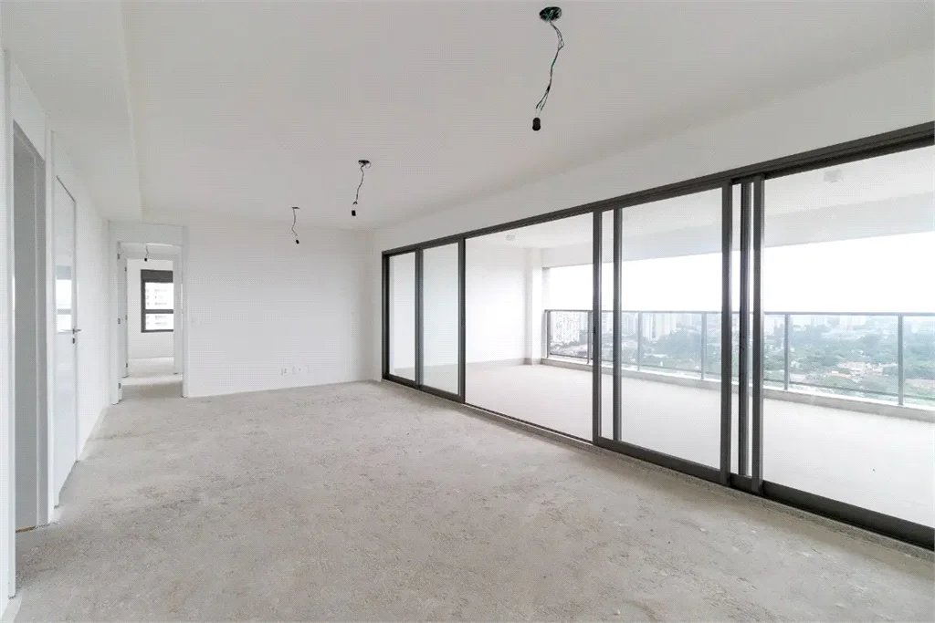 Apartamento à venda com 3 suítes em Brooklin Paulista, São Paulo, SP