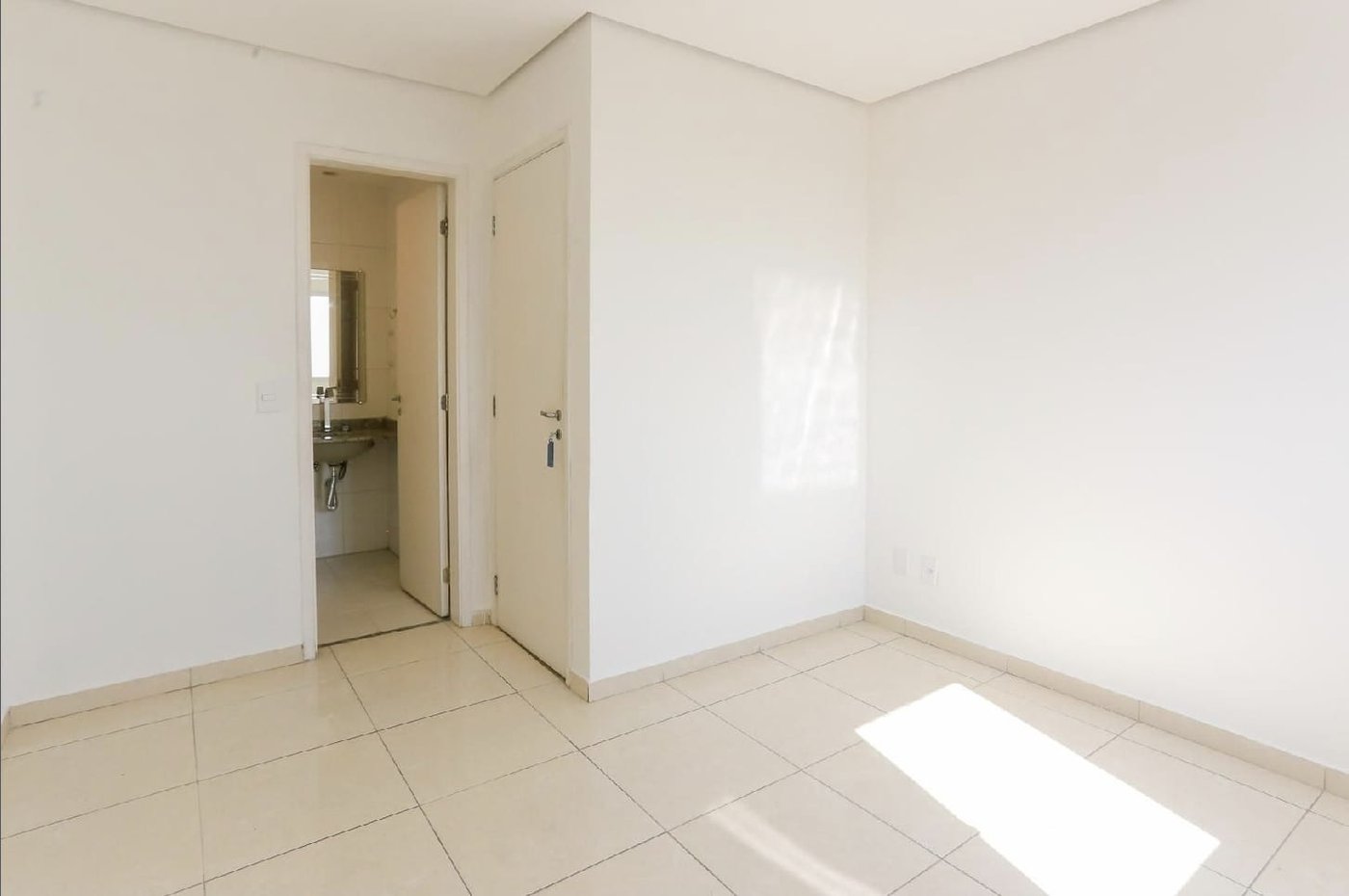 Cobertura à venda com 4 quartos, sendo 2 suítes, em Jardim Arpoador, São Paulo, SP
