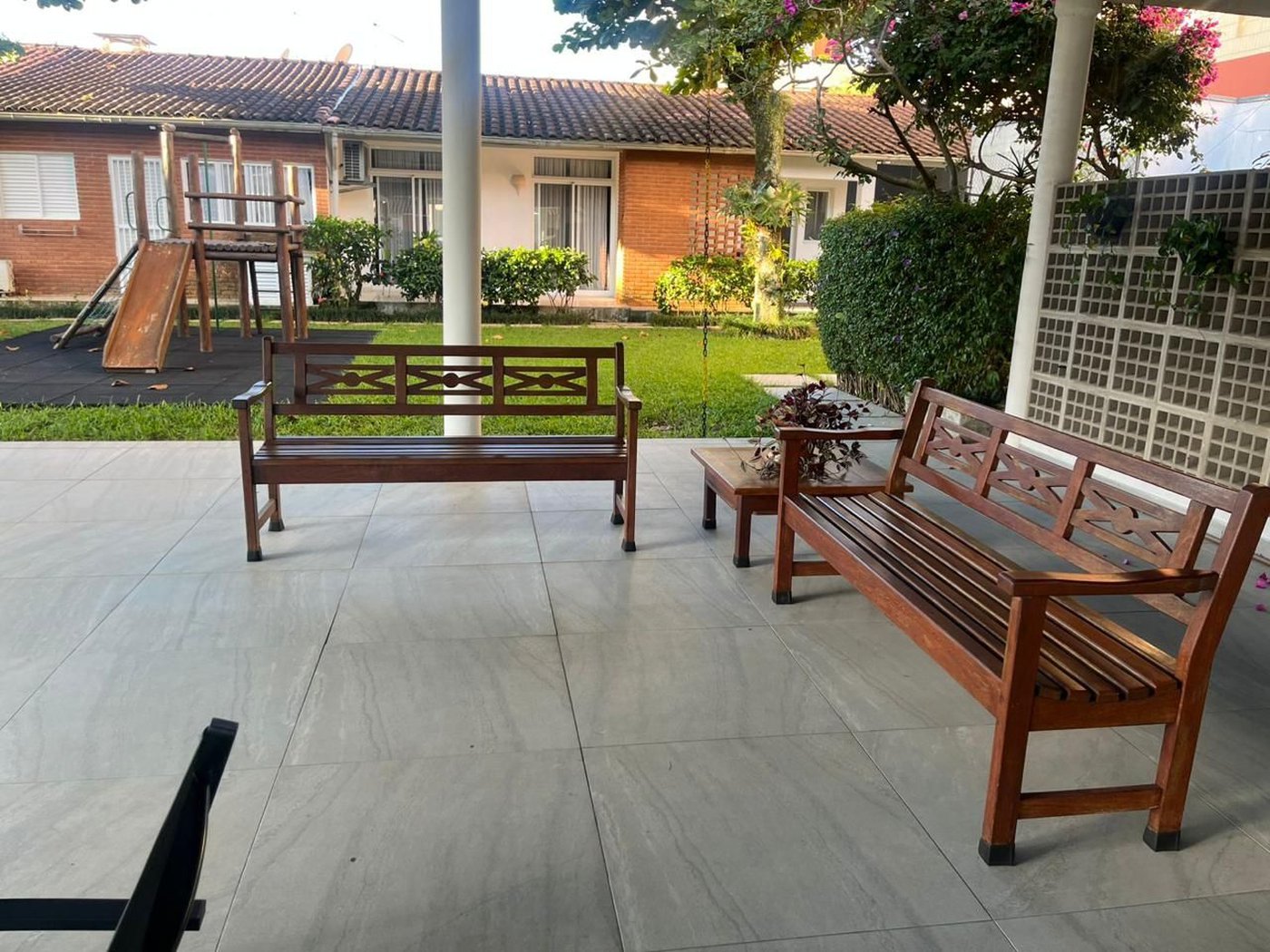 Casa com 1 dormitório à venda, 80 m² por R$ 300.000,00 - Loteamento João Batista Julião - Guarujá/SP