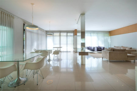 Apartamento à venda com 3 suítes em Vila Suzana, São Paulo, SP