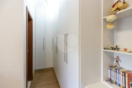 Casa à venda com 4 quartos, sendo 3 suítes,  no condomínio Royal Park, Ribeirão Preto - SP