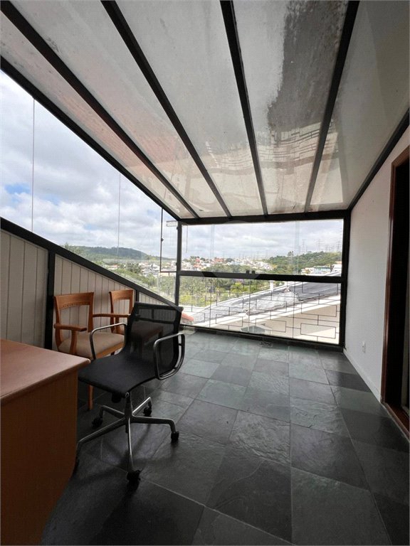 Casa à venda com 5 quartos, sendo 3 suítes,  no condomínio Real Park -  Vila Oliveira, Mogi das Cruzes - SP