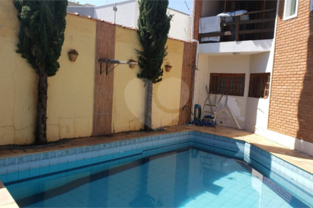 Casa à venda com 3 quartos, sendo 1 suíte, em Jardim das Flores, Atibaia, SP