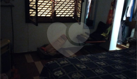 Sobrado à venda com 3 quartos, sendo 1 suíte,  em Tremembé, São Paulo, SP