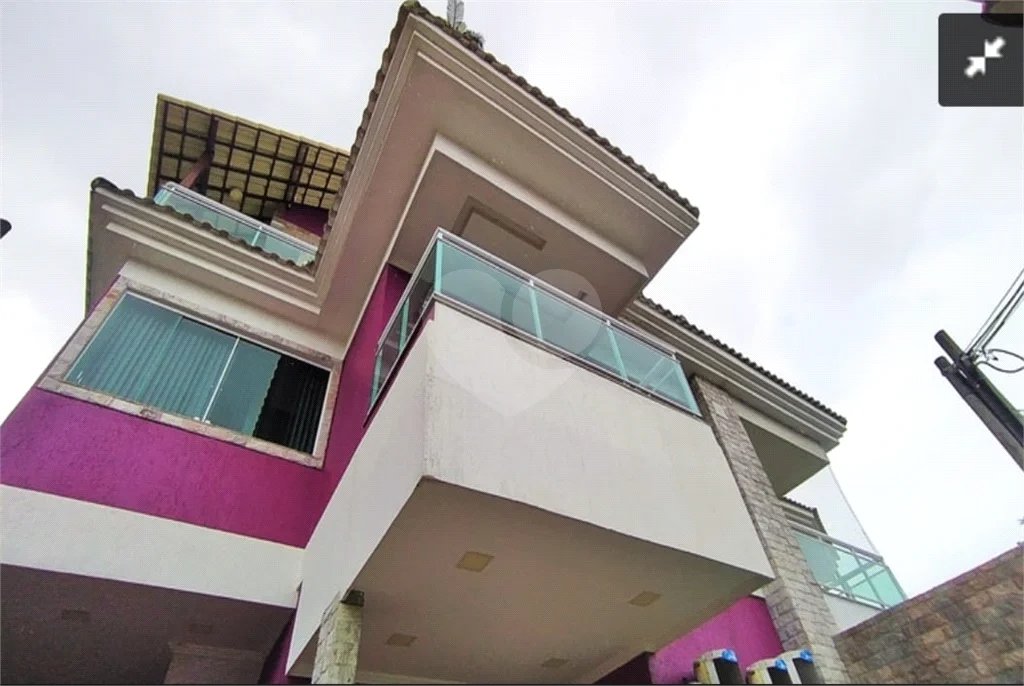 Casa à venda com 3 suítes em Campo Grande, Rio de Janeiro, RJ