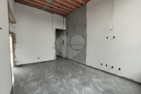 Casa à venda com 3 quartos, sendo 1 suíte, em Parque Itapê, Itapetininga, SP