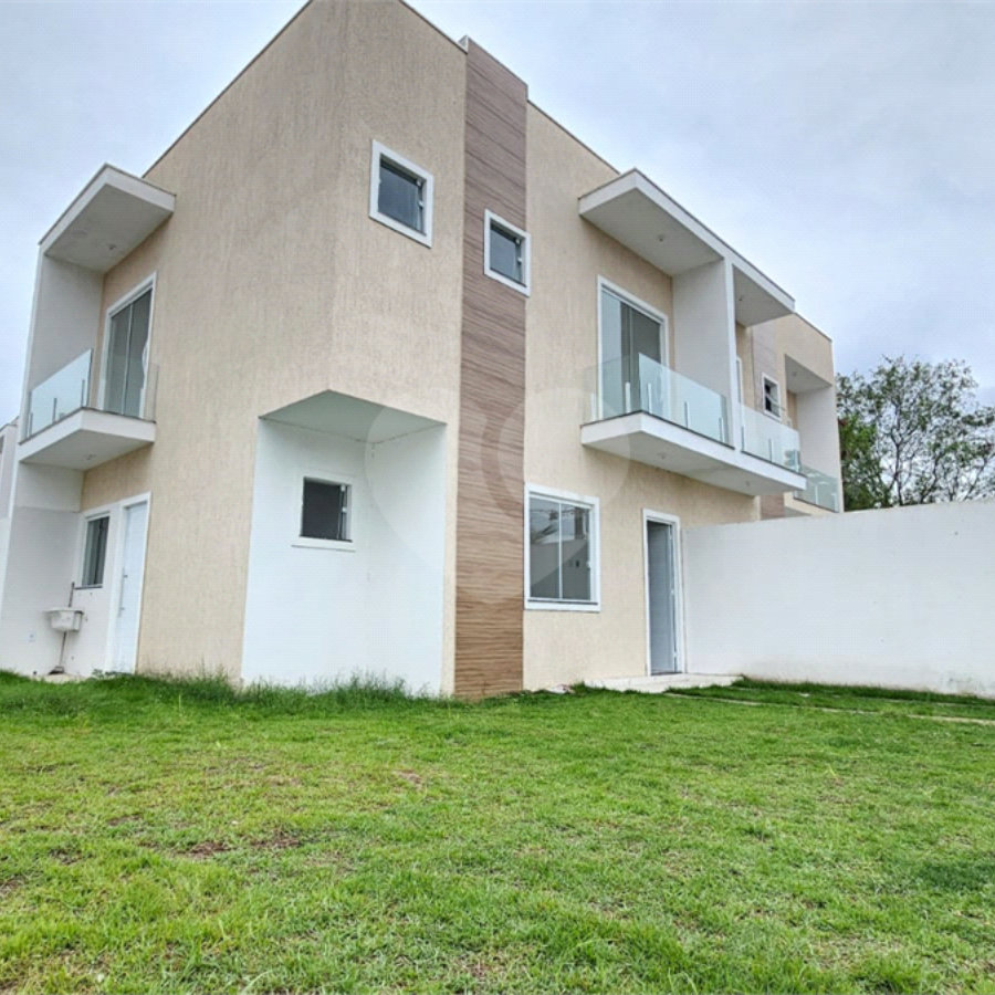 Casa à venda com 2 suítes no condomínio Loteamento Monte Libano, Rio de Janeiro - RJ