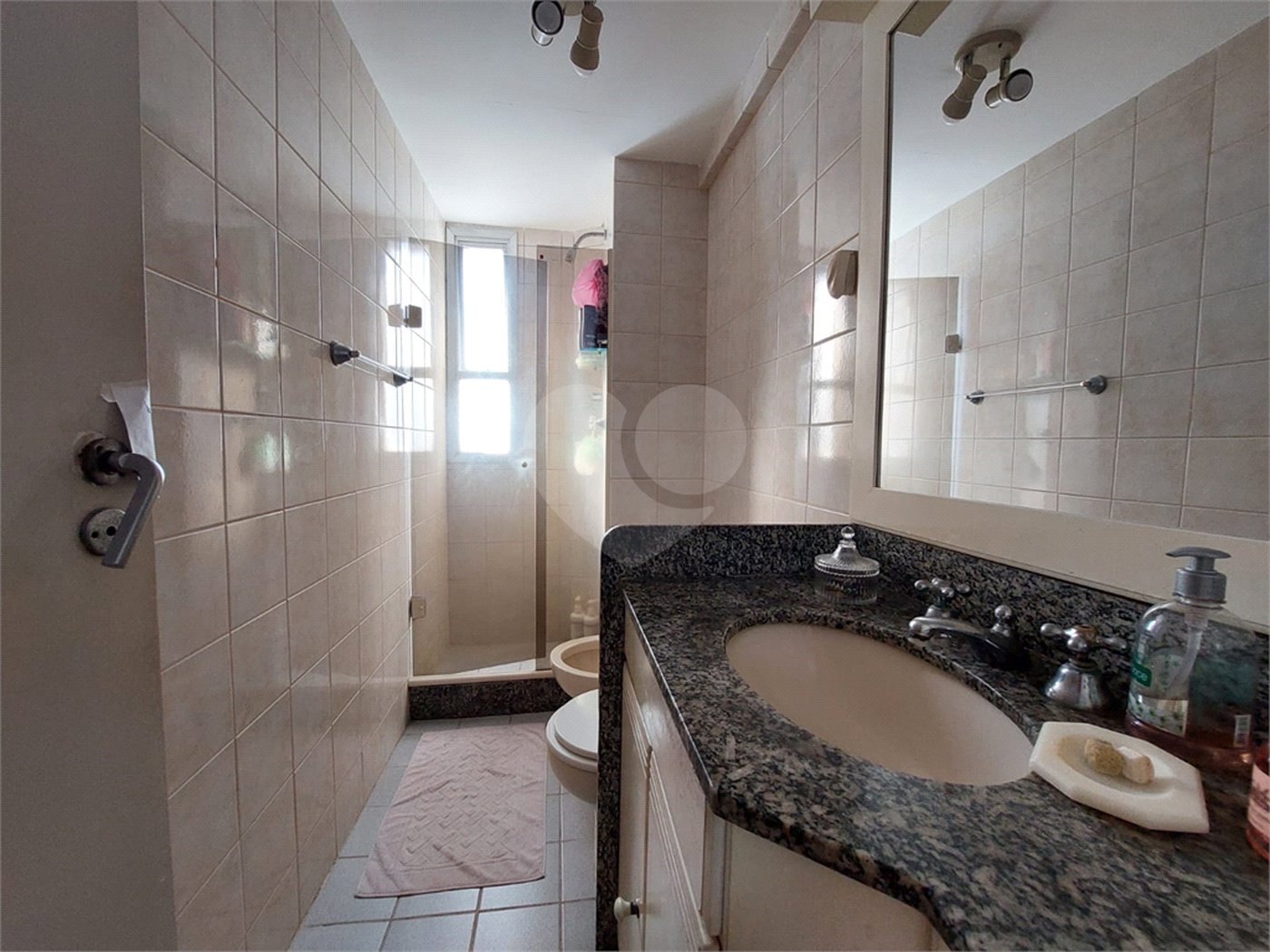 Cobertura à venda com 2 quartos, sendo 1 suíte,  em Tijuca, Rio de Janeiro, RJ