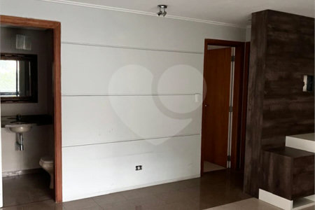 Apartamento à venda ou para alugar com 3 quartos, sendo 1 suíte,  em Vila Pompéia, São Paulo, SP