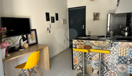 Apartamento à venda com 1 suíte em República, São Paulo, SP