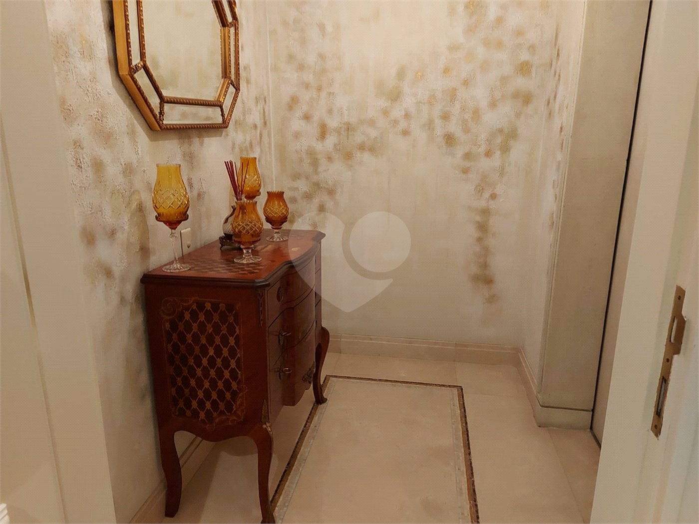 Apartamento à venda com 4 suítes em Moema, São Paulo, SP