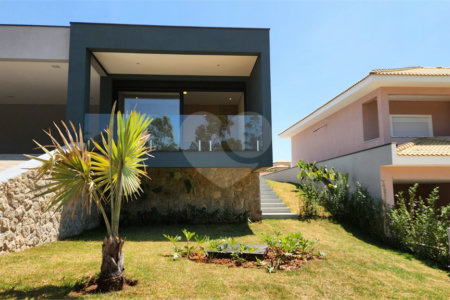 Casa à venda com 4 suítes no condomínio Campos de Santo Antônio II, Itu - SP