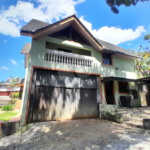 Casa à venda com 3 quartos, sendo 2 suítes,  no condomínio Alpes da Cantareira, Mairiporã - SP